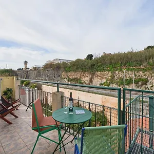 Apartment Bright W Balcony, Ac, Parking, By Timecooler, Lisbon